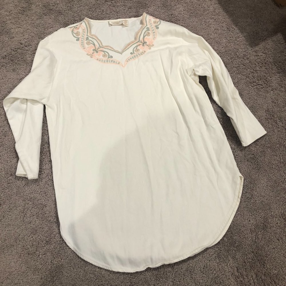 Victoria's‎ Secret Gold Tag Vintage White Cream Embroidered Tunic Night Shirt